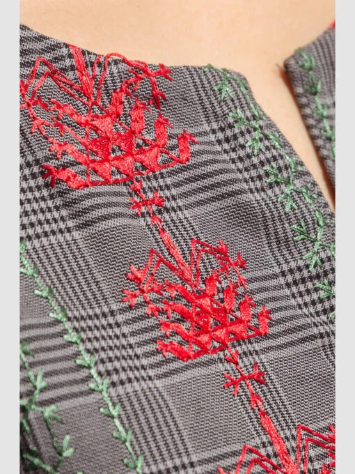 Embroidery On Dyed Yarn Kurti - Image 2