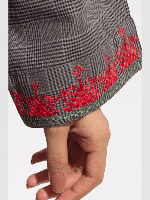 Embroidery On Dyed Yarn Kurti - Image 3