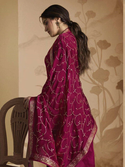 Embroidered Zari On Jacquard - Image 3