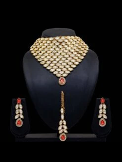 Kundan Necklace Set & Tikka