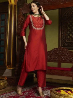 Ethnic Motif Zari Kurta Set