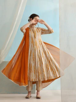 Striped Dyed Kurta Set