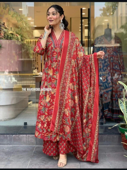 Mirror Work Pleated Kurta Set - Image 5