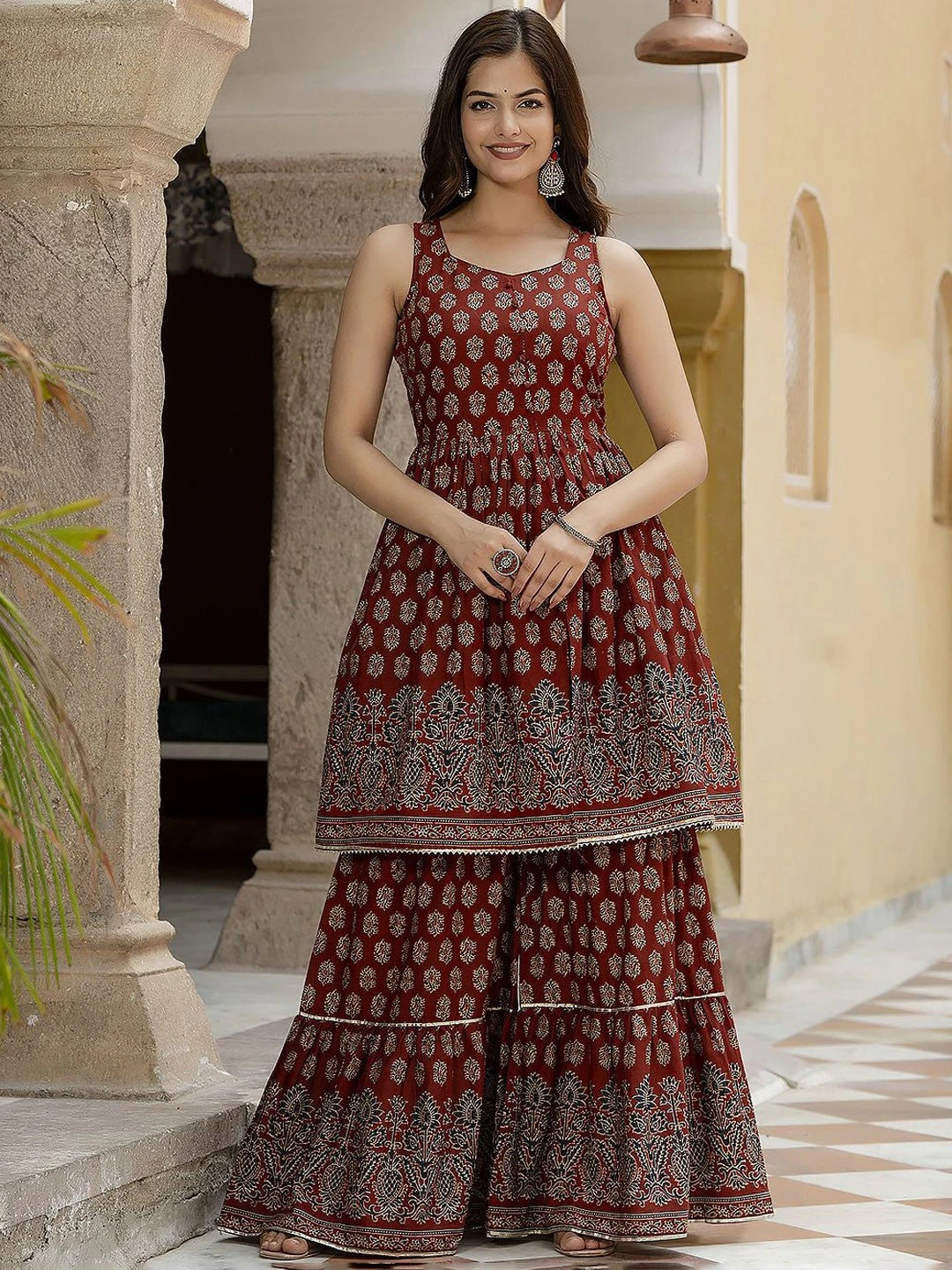 Motifs Printed Kurta Set - Image 5