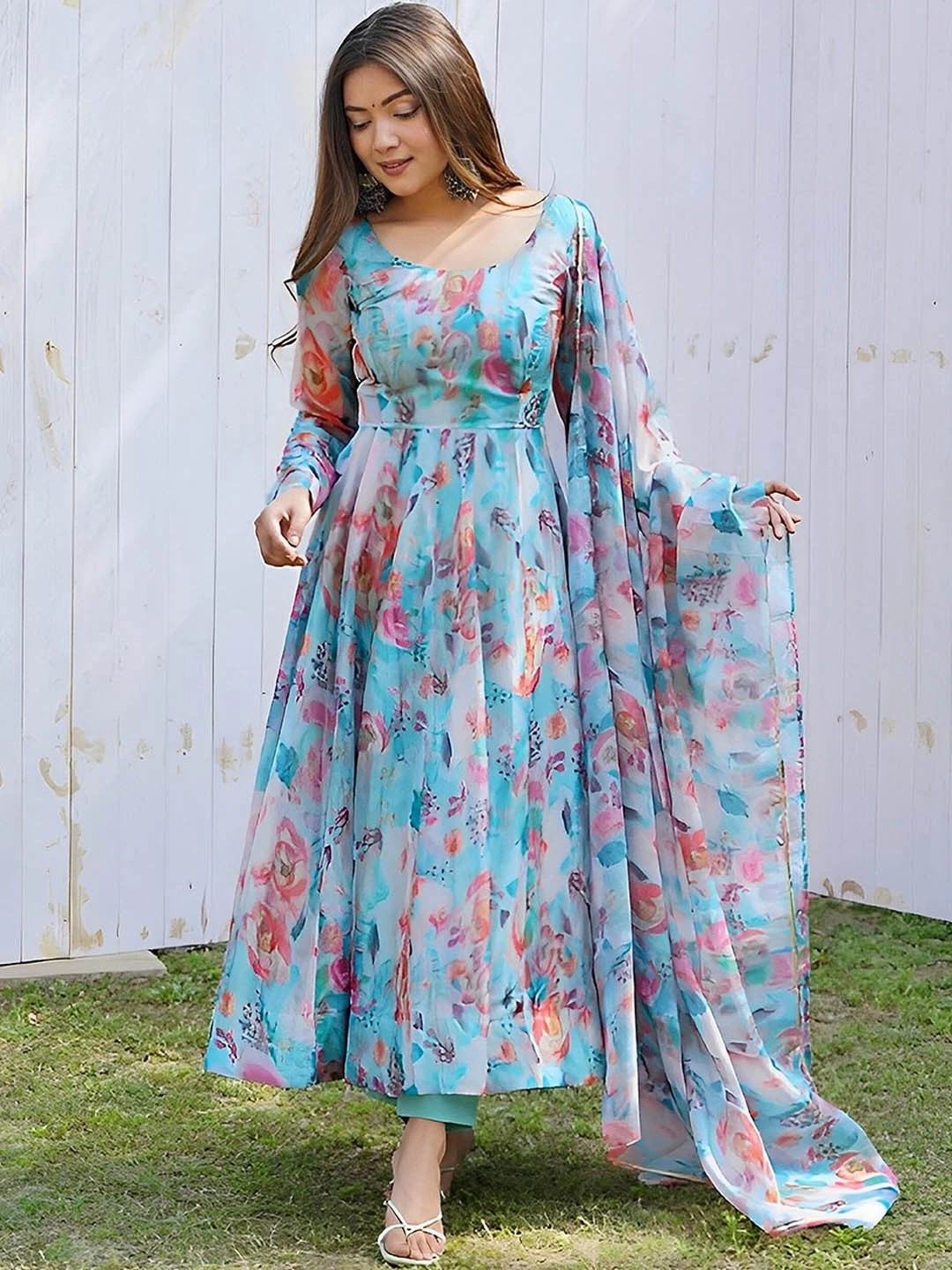 Floral Gotta Patti Kurta Set