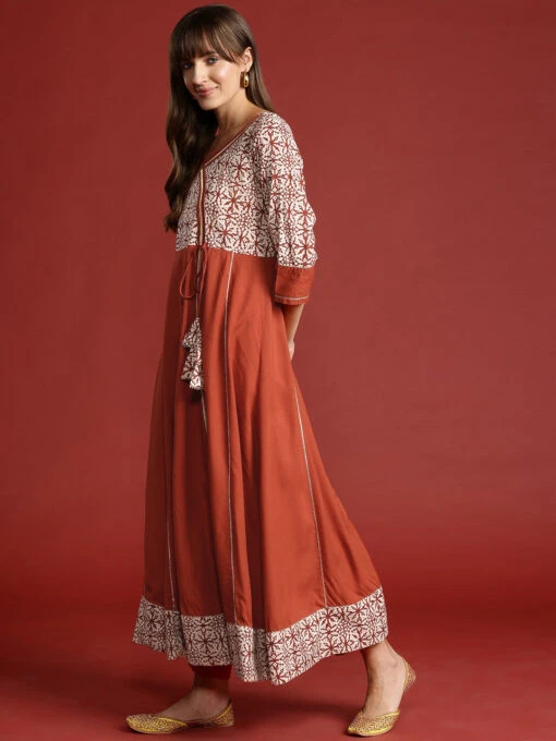 Angrakha Gotta Patti Kurta Set - Image 3