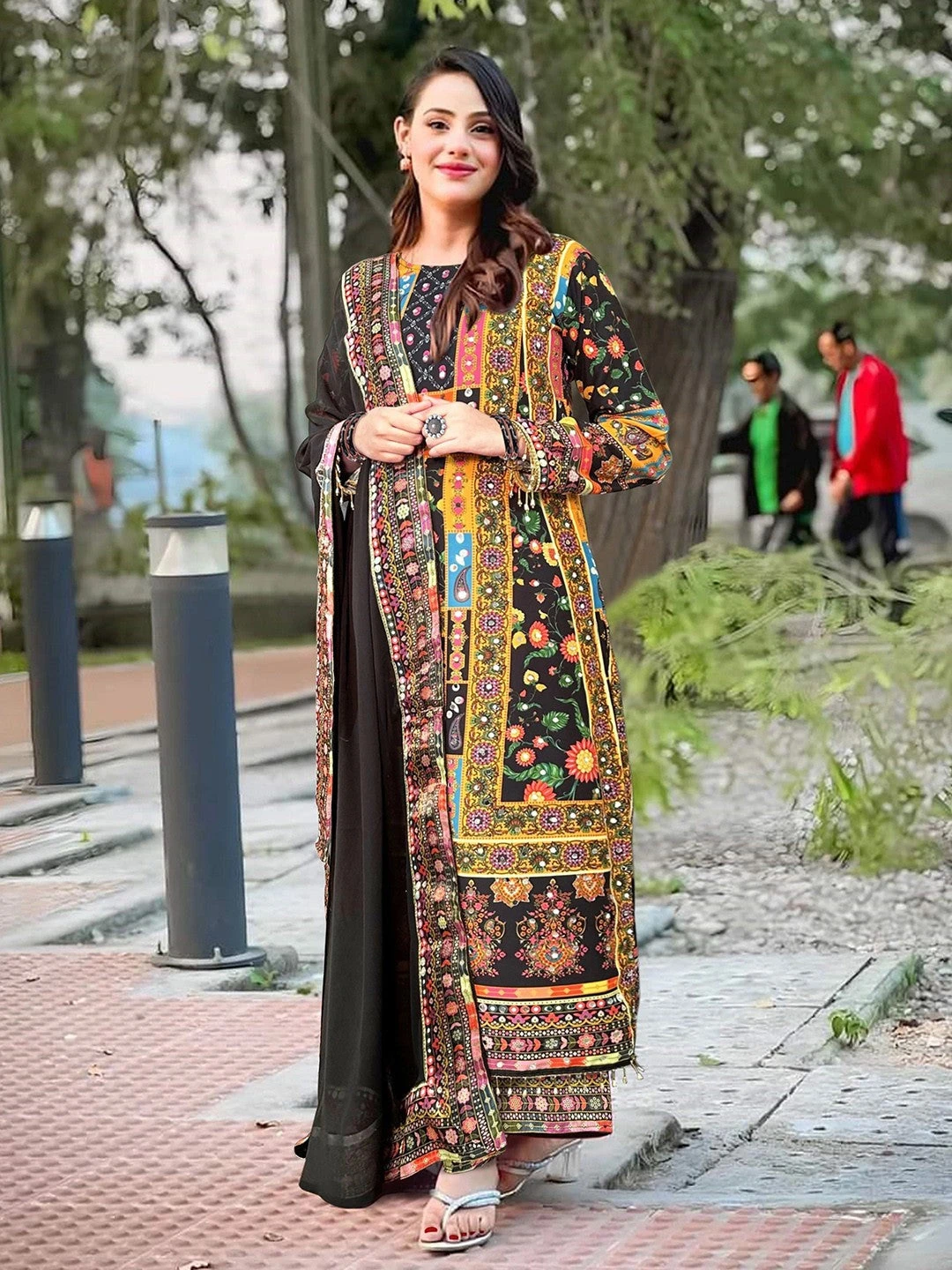 Mirror Work Kurta Set - Image 3