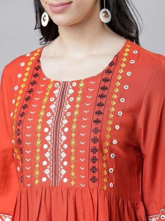 Embroidered Viscose Kurti - Image 2
