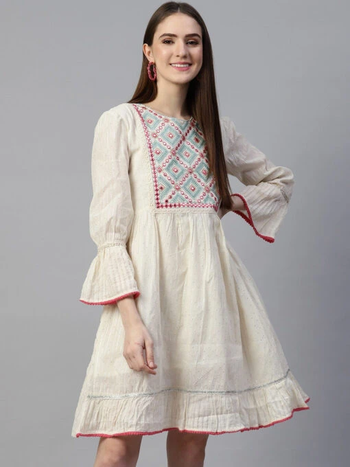 Floral Embroidered Kurti - Image 3