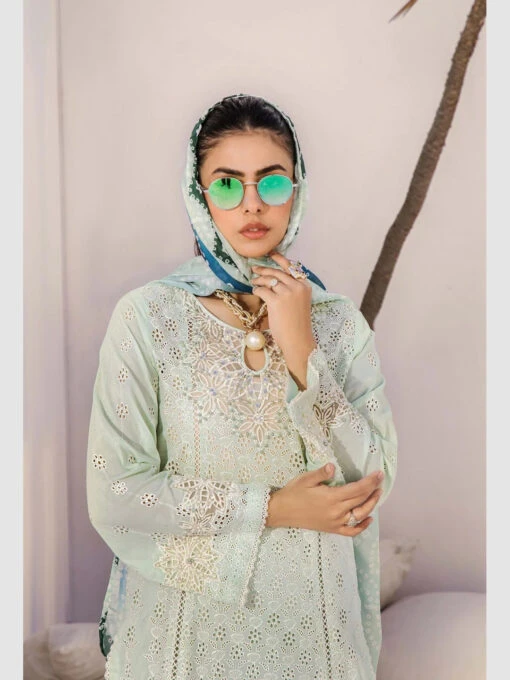 Schiflli Embroidered Lawn - Image 4