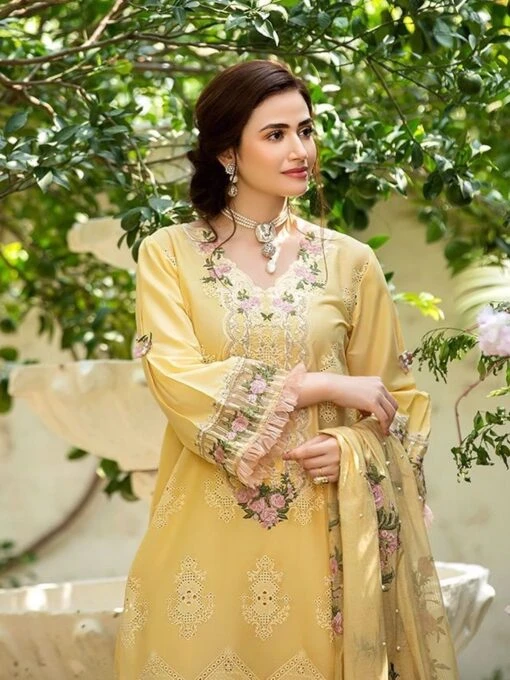 Embroidery On Luxury Lawn - Image 2