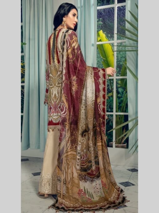 Embroidered Luxury Lawn - Image 4