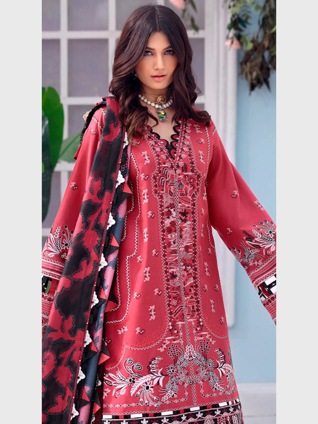 Designer Schiffli Lawn - Image 4