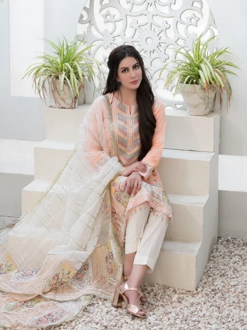 Heavy Embroidered Lawn - Image 2