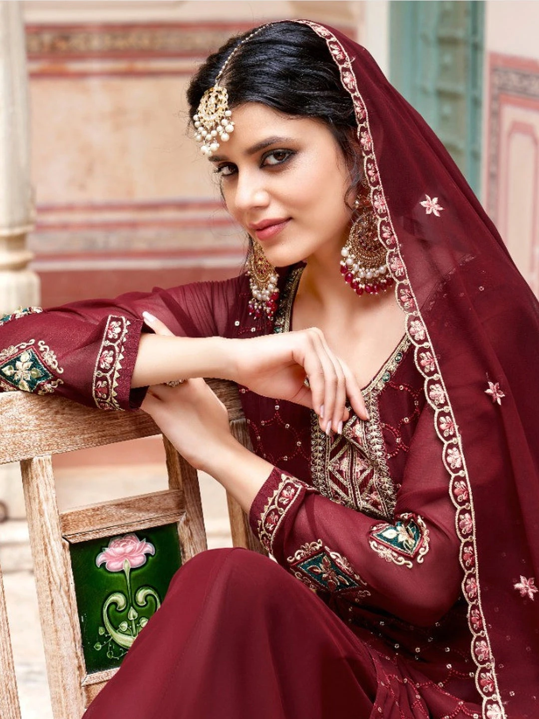 Georgette With Embroidery - Image 3