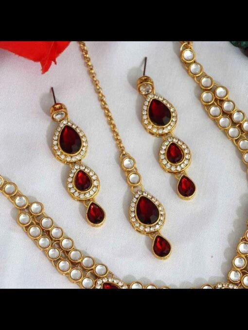 Kundan Necklace & Tikka - Image 2